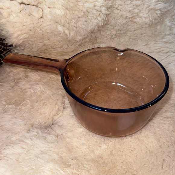 Vintage Corning Ware Vision Amber Glass 1L Sauce Pot Pan With Pour Spout USA - Picture 1 of 6